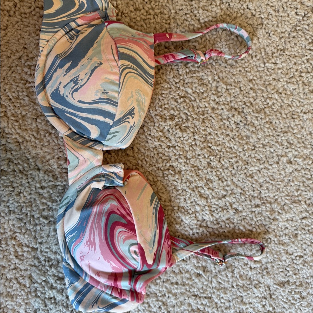 Dippin' Daisy's Swirl Bikini Top in Pink and Blue
